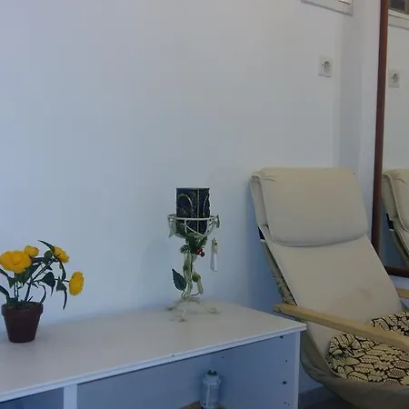 White Tower Apartman *